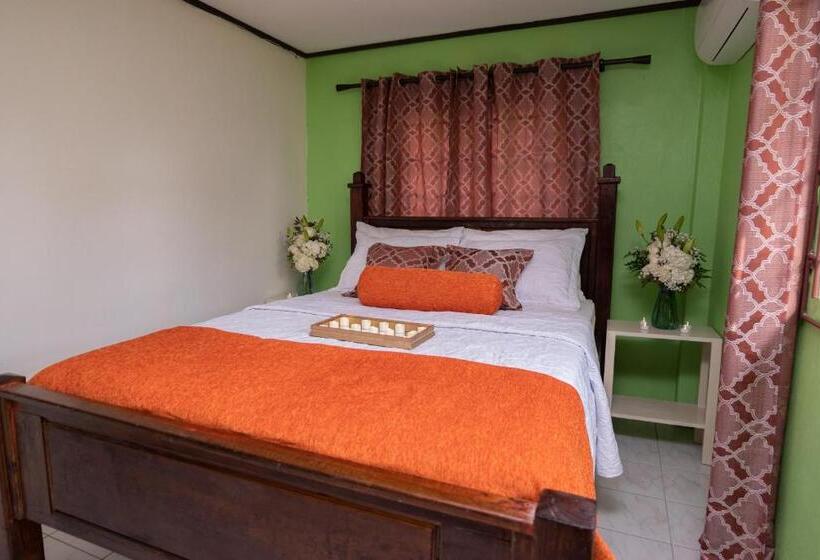 تختخواب و صبحانه Blu Vista Cottages