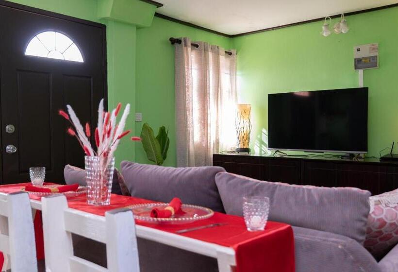 تختخواب و صبحانه Blu Vista Cottages