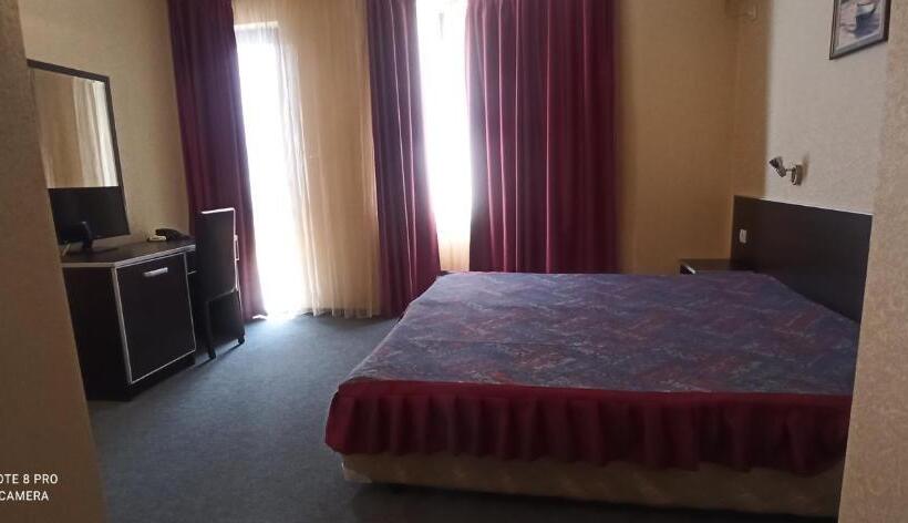 هتل хотел кантилена