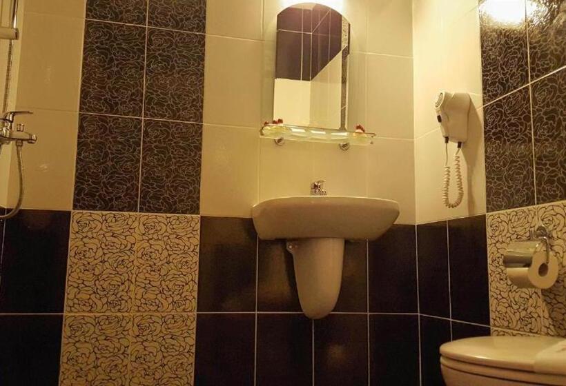 هتل хотел кантилена