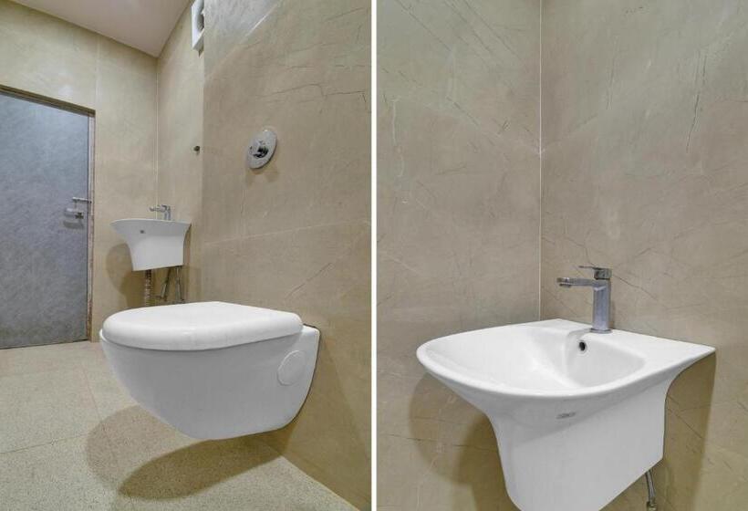 Hotelli Collection O 809269 The Grand Megha Resort