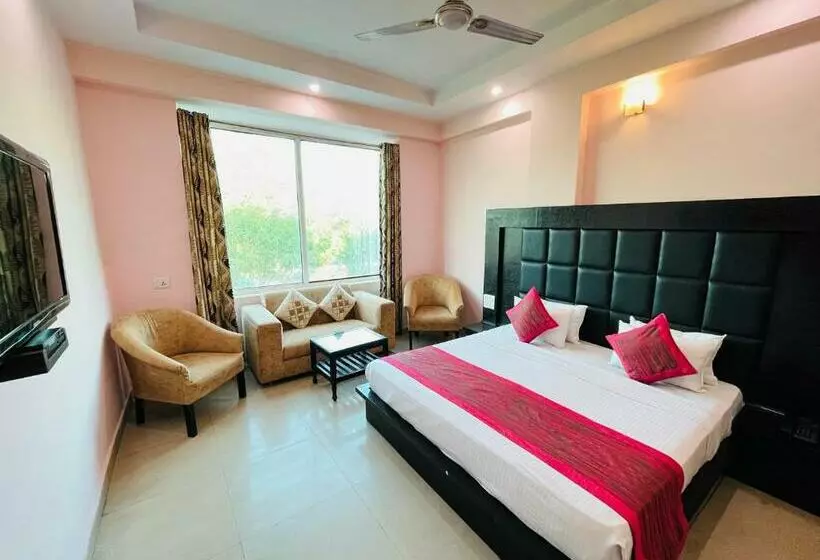 Hotelli Grand Continental @ Har Ki Pauri Haridwar