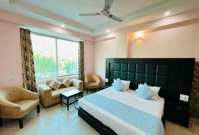 호텔 Grand Continental @ Har Ki Pauri Haridwar