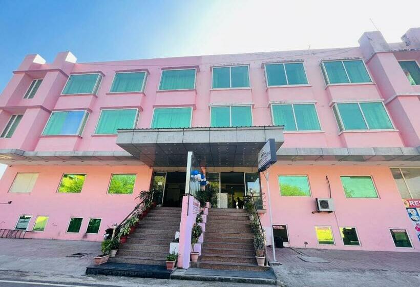 호텔 Grand Continental @ Har Ki Pauri Haridwar