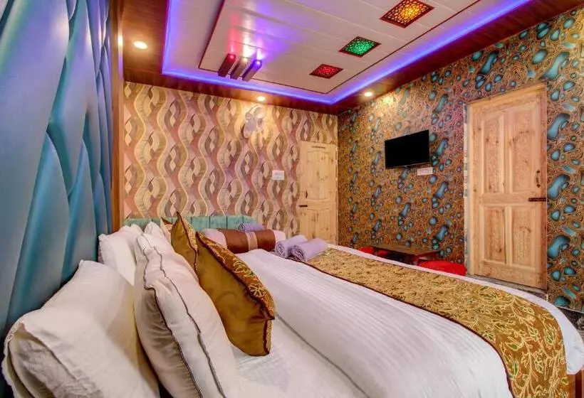 ホテル Royal Hameed