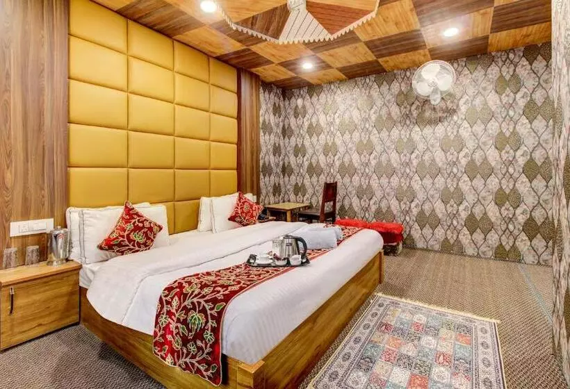 ホテル Royal Hameed