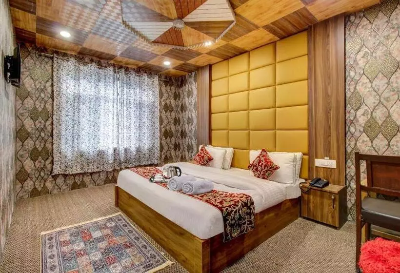 ホテル Royal Hameed