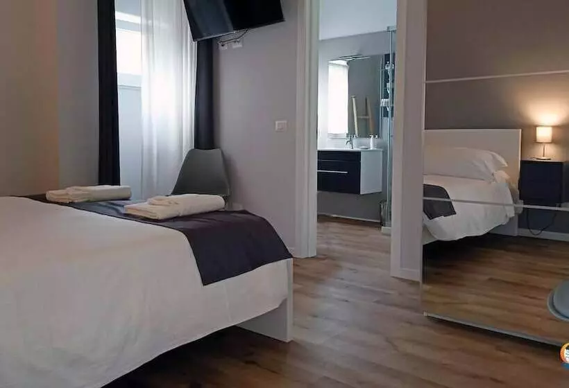 Aamiaismajoitus (B&B) Baia Di Luna