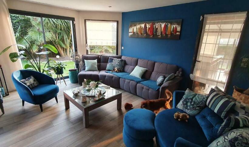 Bed and Breakfast Les Chambres De Fontenon