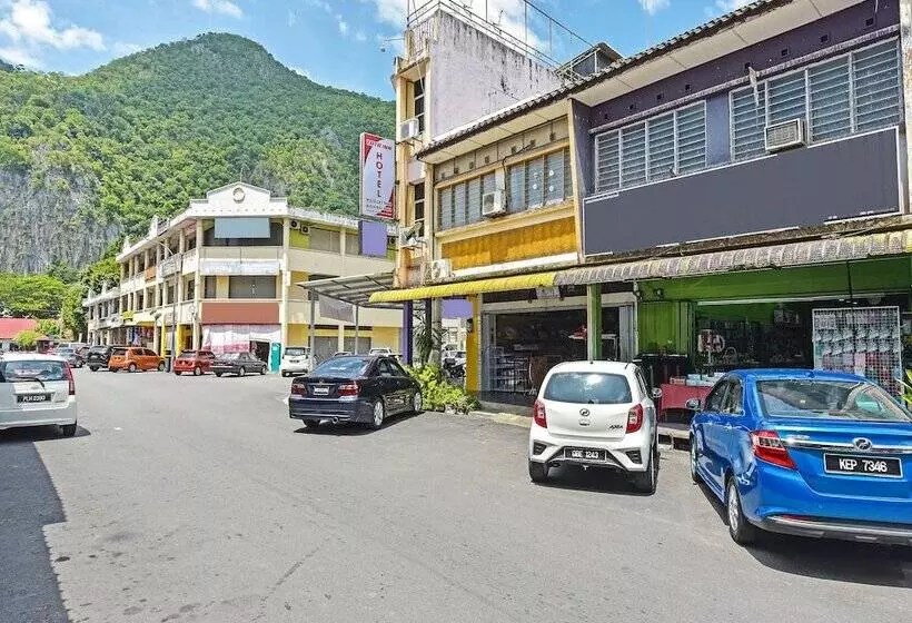 ホテル Oyo 90734 Tata Inn