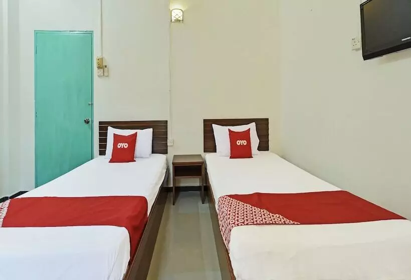 ホテル Oyo 90734 Tata Inn