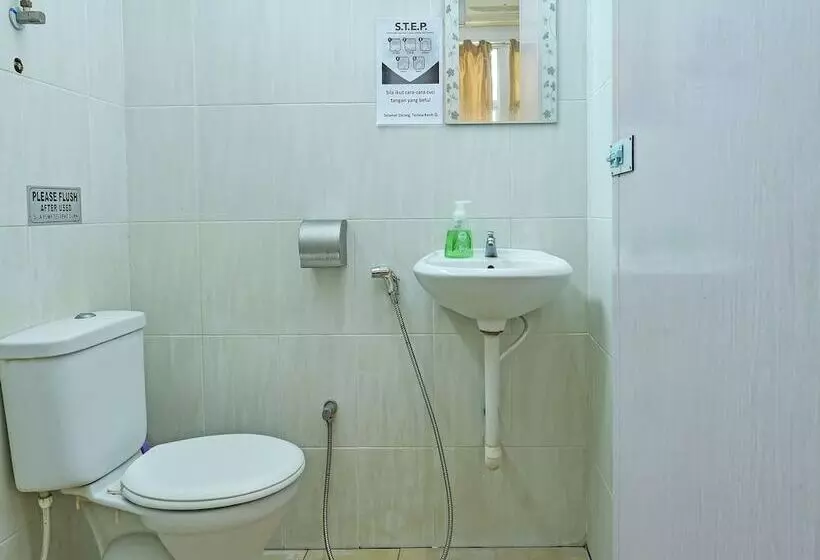 ホテル Oyo 90734 Tata Inn