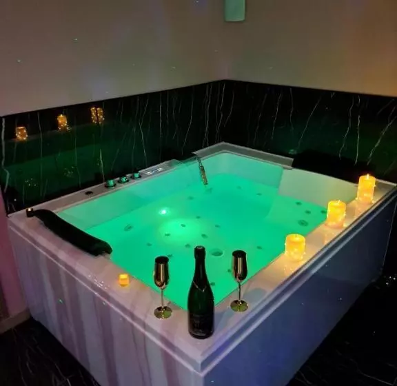 Majatalo La Suite D élise