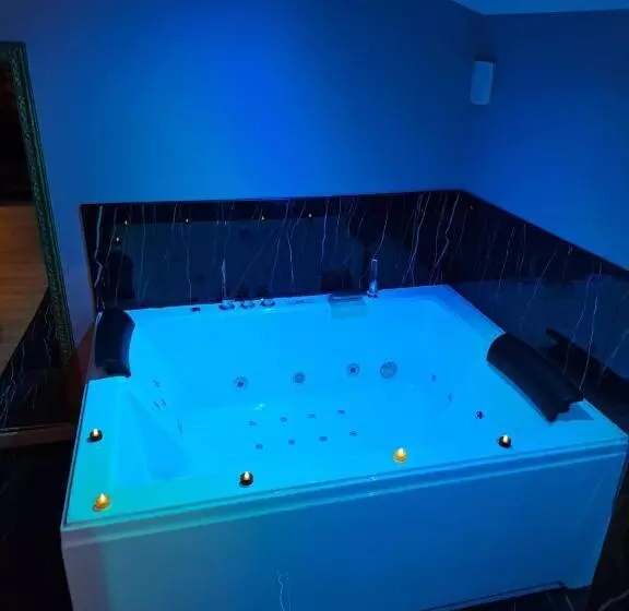 Majatalo La Suite D élise