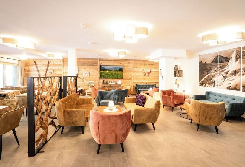 Wildbach Lodge Dienten