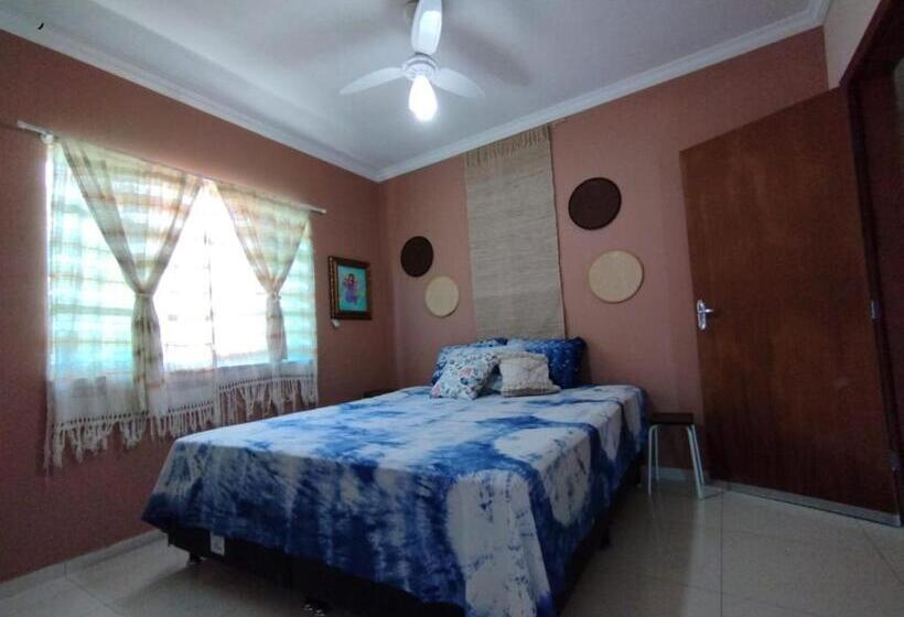 Bed and Breakfast Pernoites No Ateliê La Rosa I