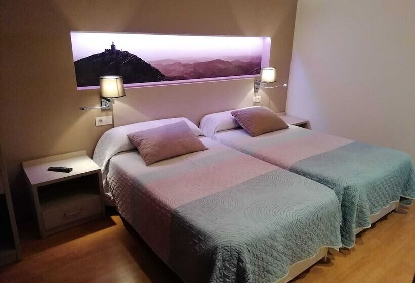 Hello Villarreal Pension