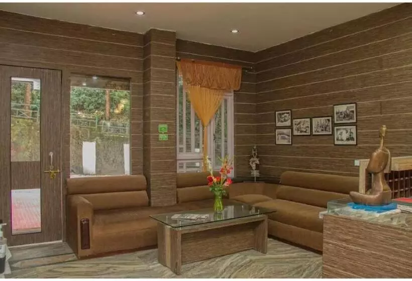 Hotelli Jade Retreat