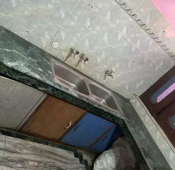 ホテル Oyo Home  Dream Palace