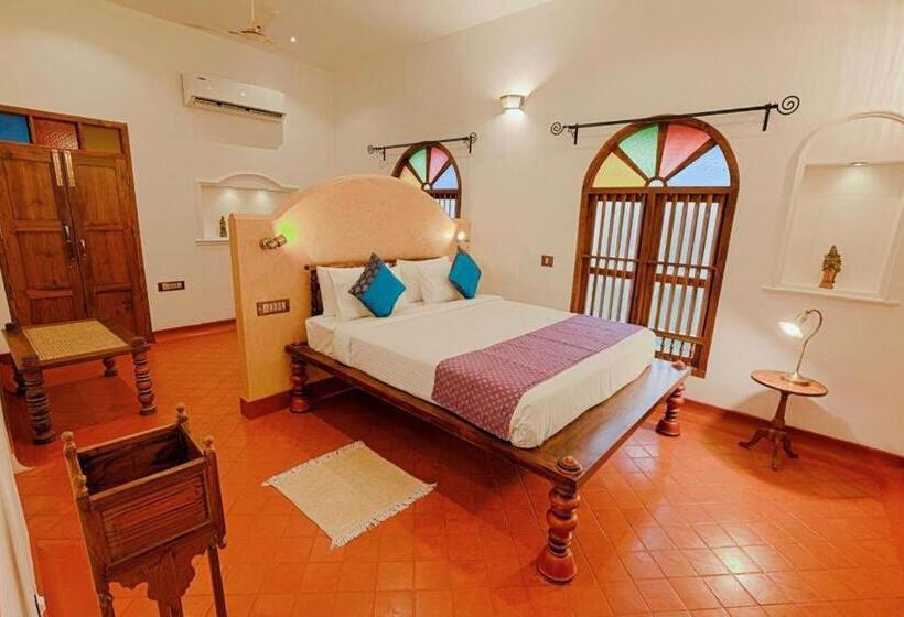 Marari Beach Bungalow Resort Alleppey