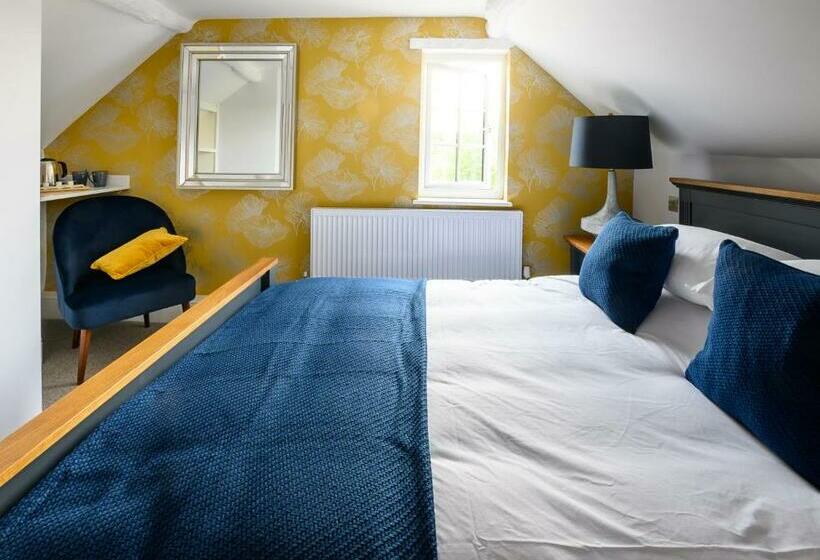 فندق صغير The Flyford