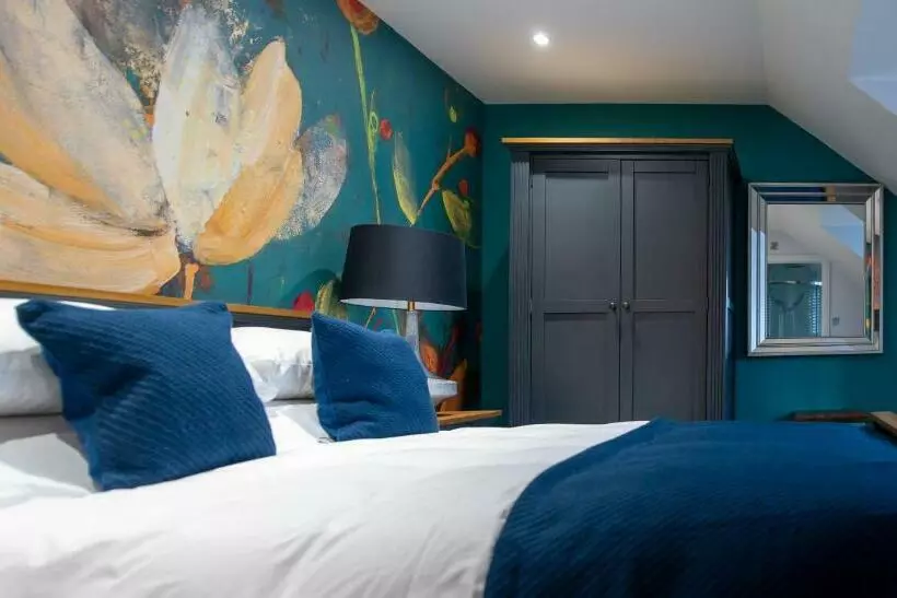 ユースホステル The Flyford