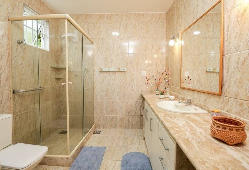 فندق Casa Amarela