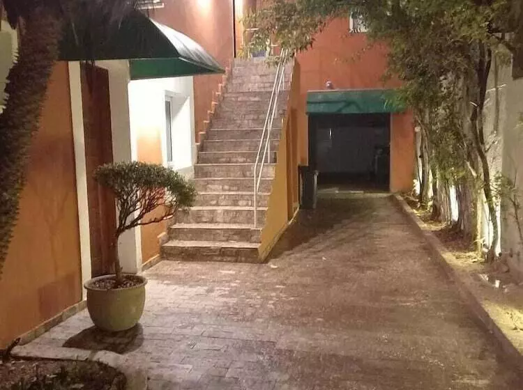 هتل Goodstay São Paulo Ibirapuera