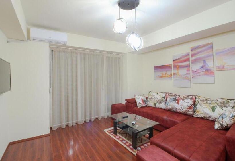 هتل International Ohrid