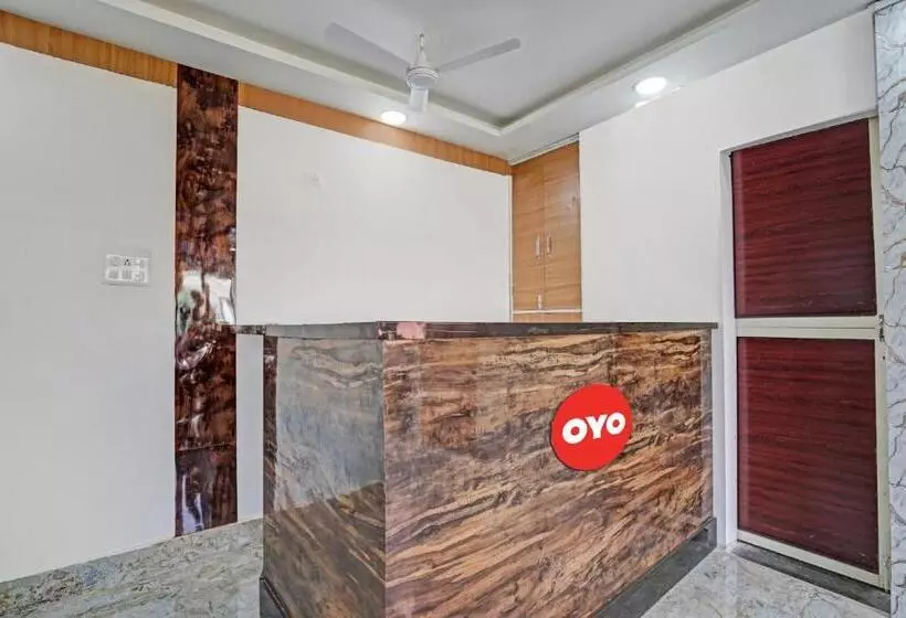هتل Oyo Flagship 80829 Sidhi