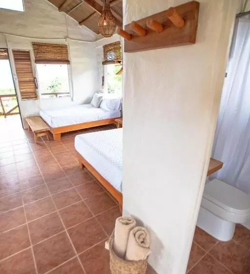 Buen Camino Hotel, San Mateo