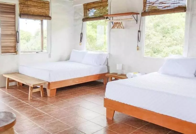 Buen Camino Hotel, San Mateo