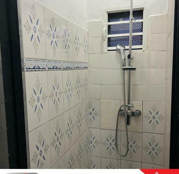 Pension (Hôtel basse catégorie) Pia Home La Pompe