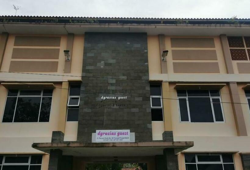 Albergue Dgraciasguezt