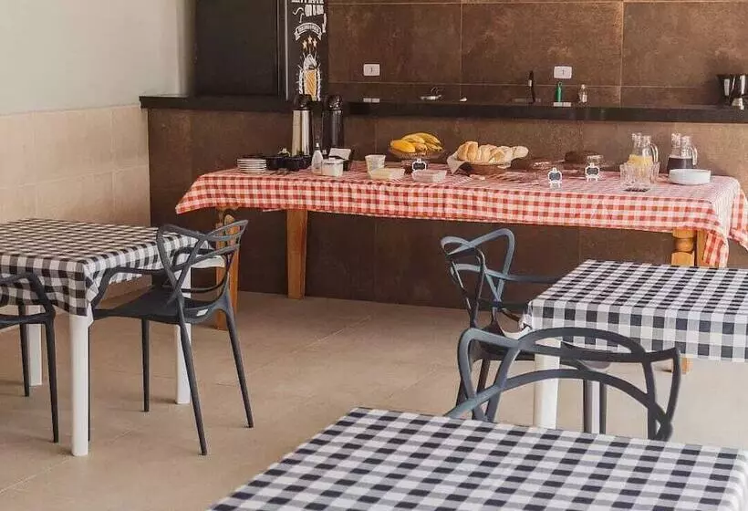 Retkeilymaja Pousada Vila Real Pg