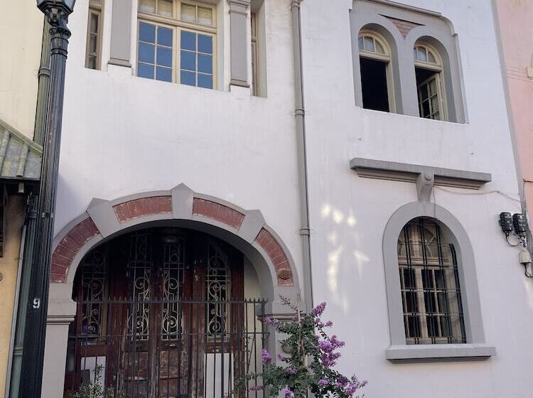 住宿加早餐  Casa Lucrecia