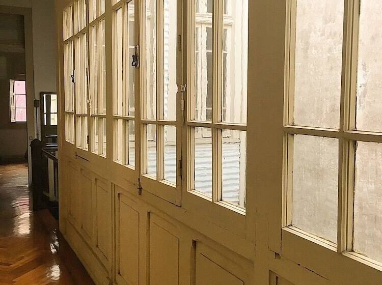 住宿加早餐  Casa Lucrecia