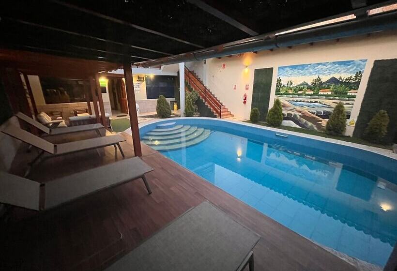 هتل Baños Del Inca