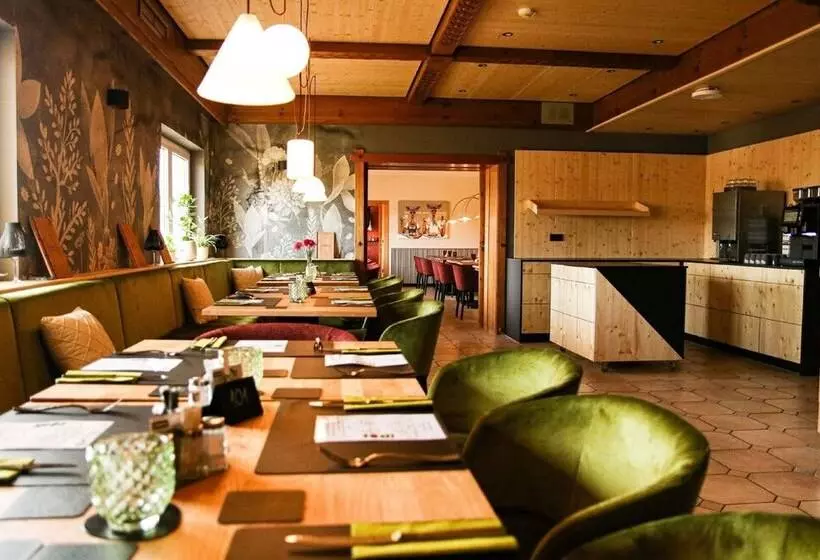 Hotelli Das Palmberger