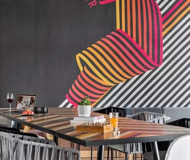 Hotelli Ginger Chandigarh, Zirakpur