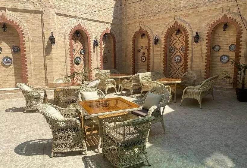 ホテル Reikartz Amar Samarkand