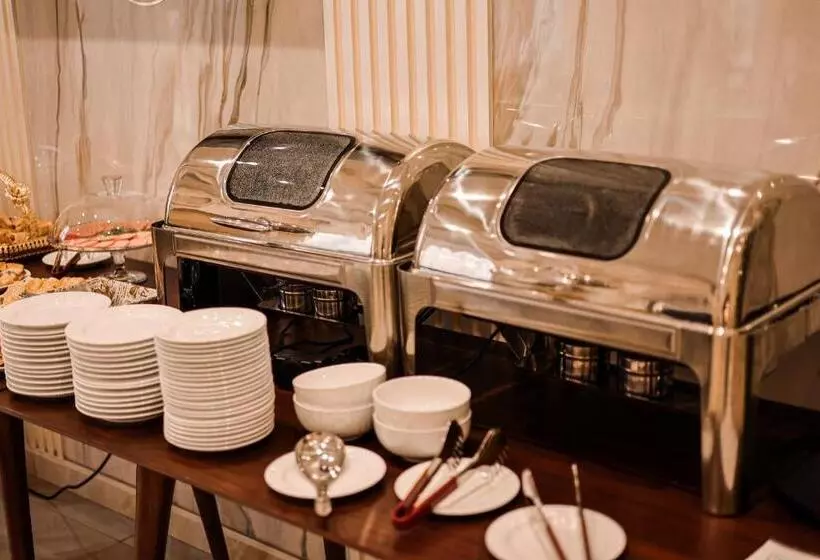 ホテル Reikartz Amar Samarkand