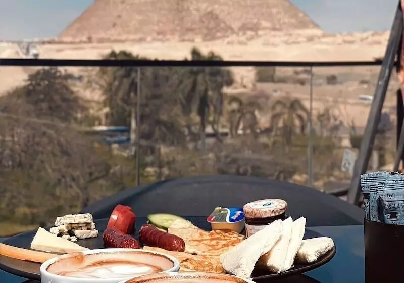 پانسیون Pyramids Villa Inn