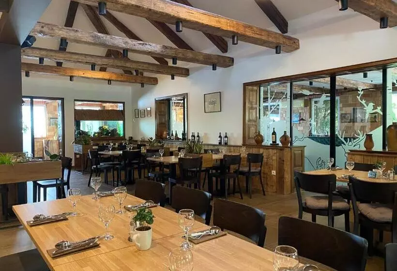 Aamiaismajoitus (B&B) A Fogadó