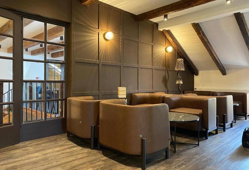 ベッドアンドブレックファースト A Fogadó