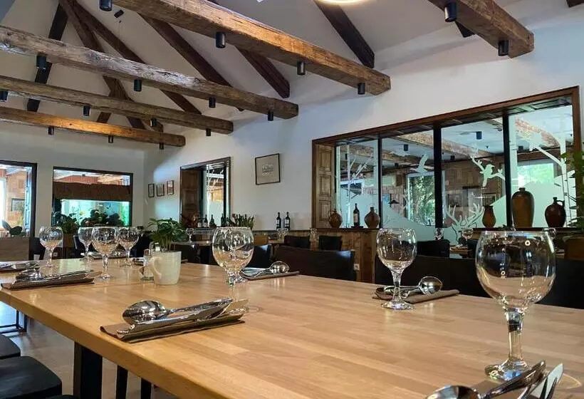 Aamiaismajoitus (B&B) A Fogadó