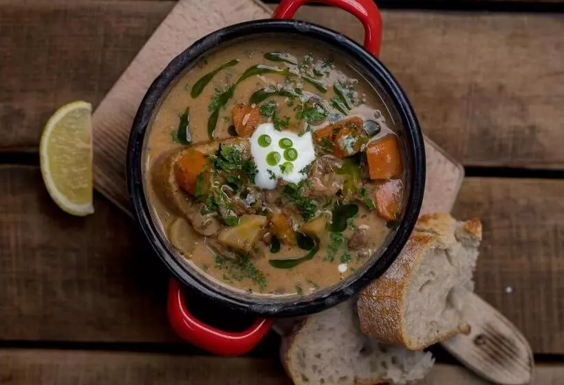 Aamiaismajoitus (B&B) A Fogadó