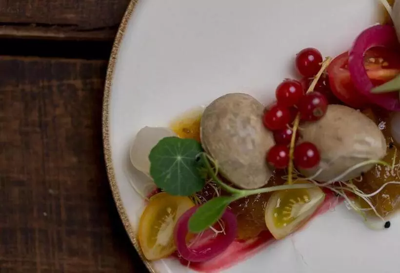 Aamiaismajoitus (B&B) A Fogadó