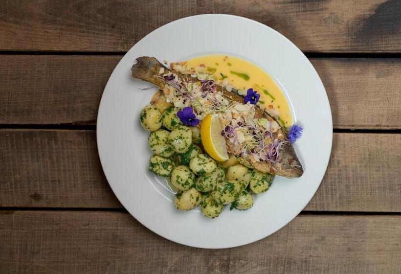 ベッドアンドブレックファースト A Fogadó