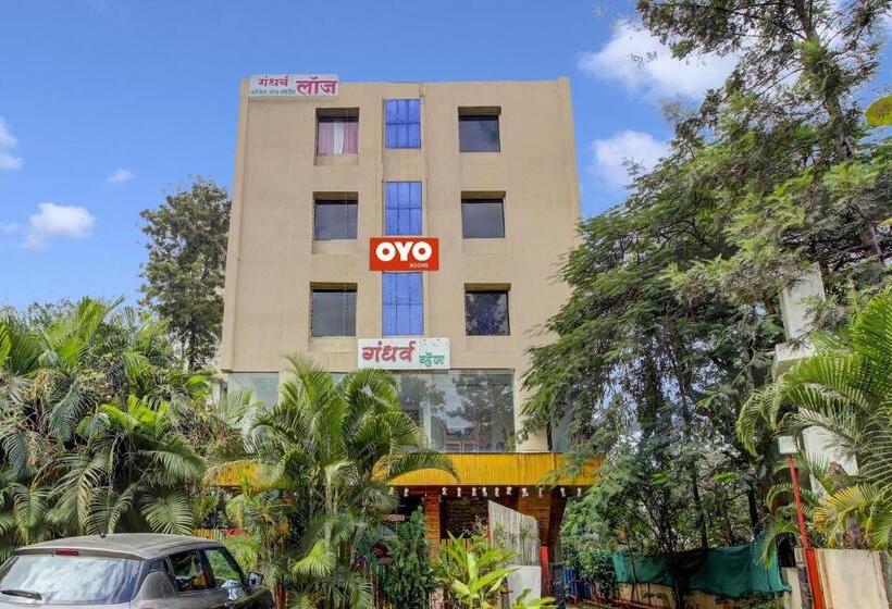 ホテル Flagship Gandharva Lodging